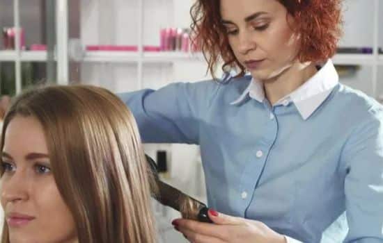 Cursos de cabeleireiro online: 3 apps para começar hoje