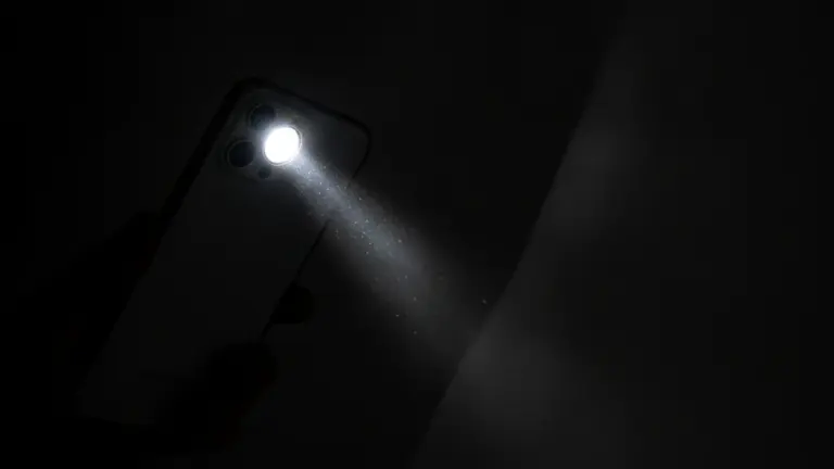 Os Melhores Apps de Lanterna Grátis para Celular